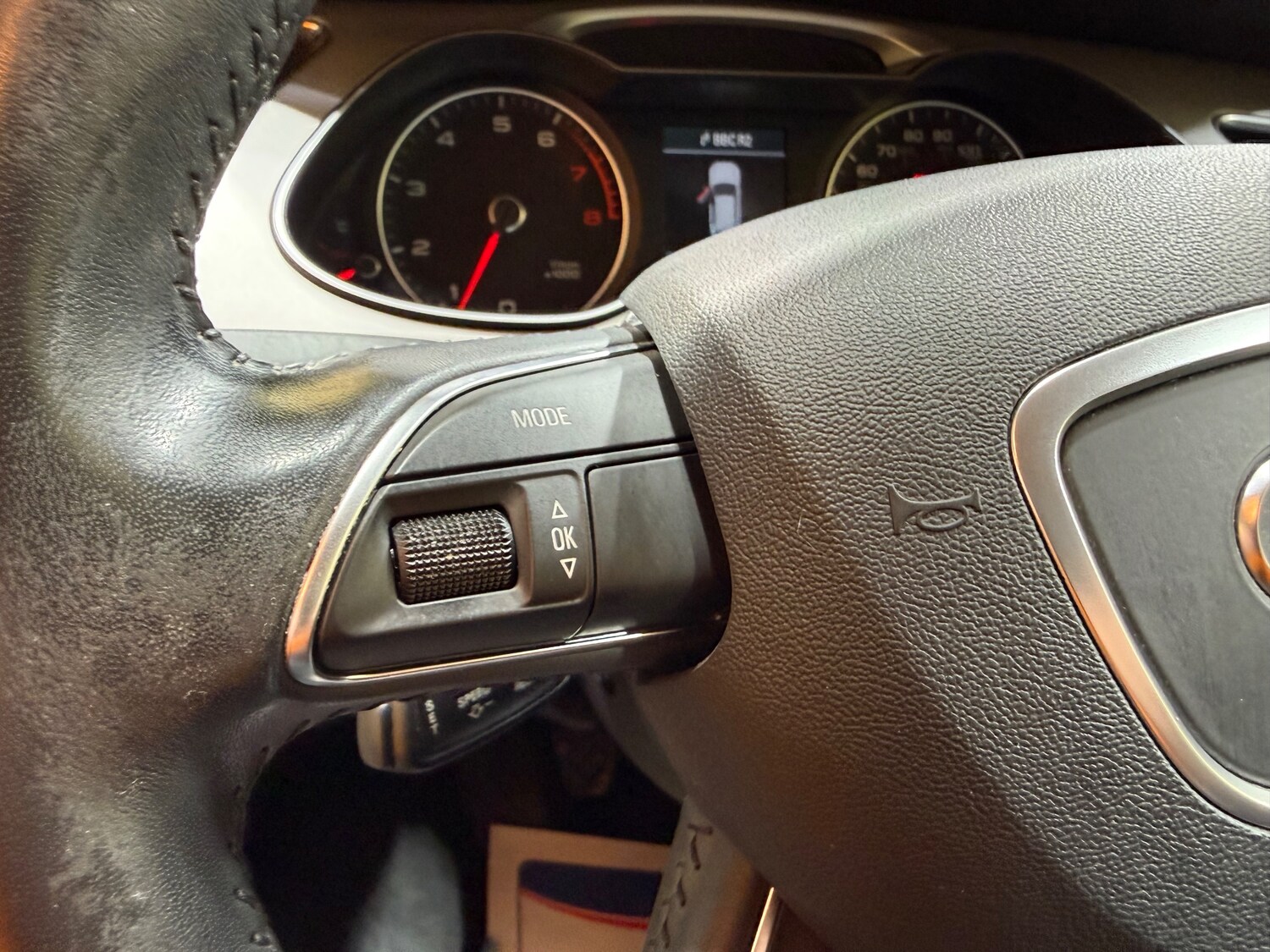 Used Audi A4 Avant 2015 for sale - 76525861: Photo 40