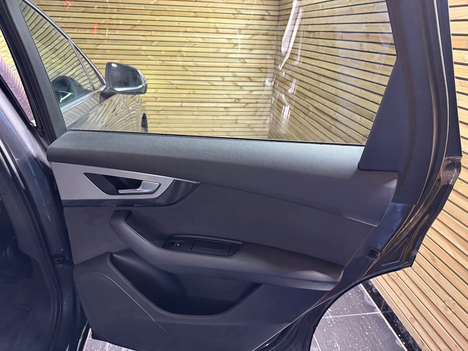 Used Audi Q7 2016 for sale - 77281172: Photo 32