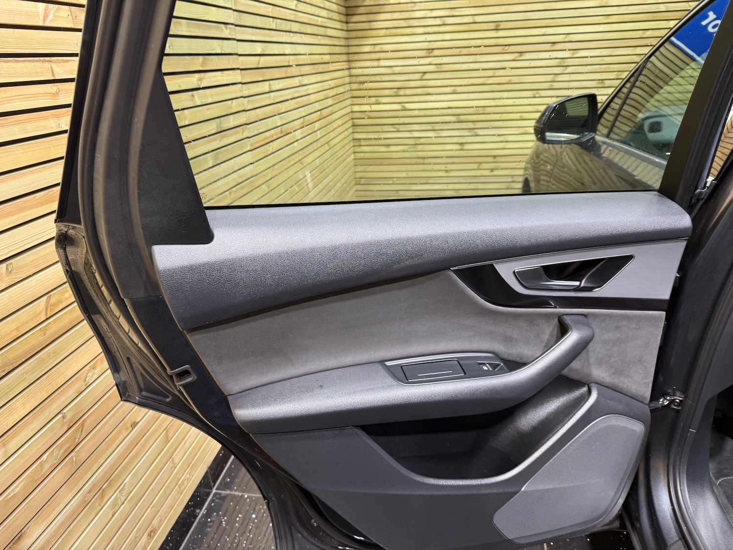 Used Audi Q7 2016 for sale - 77281172: Photo 39