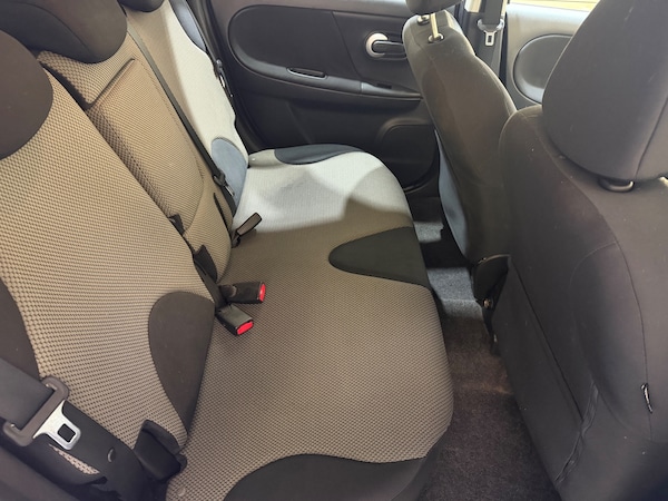 Used Nissan Note 2011 for sale - 76292913: Photo 13