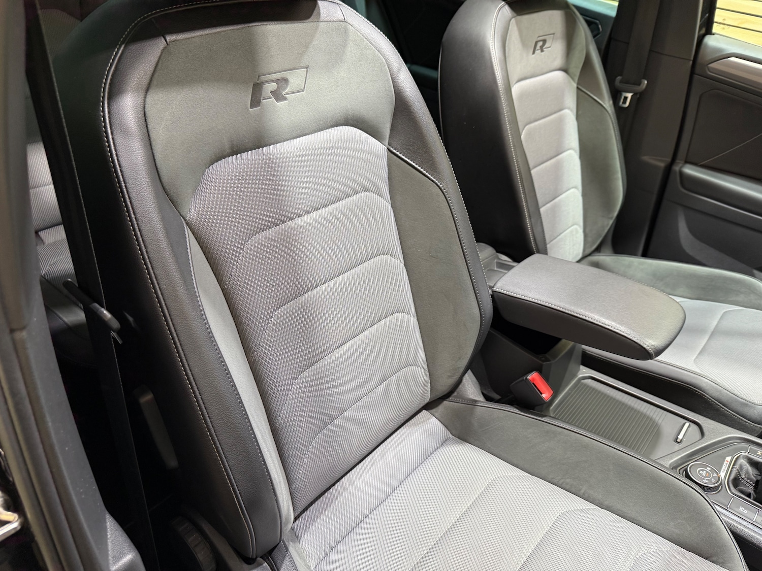 Used Volkswagen Tiguan 2017 for sale - 76165096: Photo 20