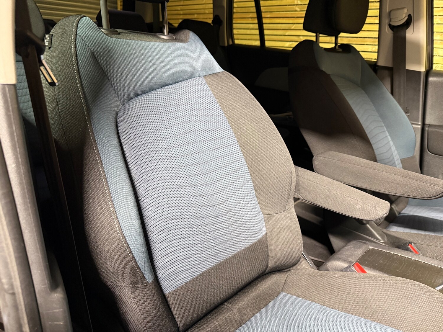 Used Citroen Grand C4 Picasso 2018 for sale - 77088749: Photo 25