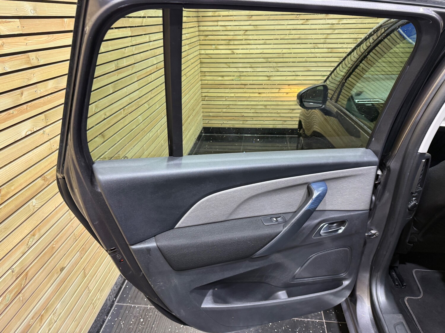 Used Citroen Grand C4 Picasso 2018 for sale - 77088749: Photo 33