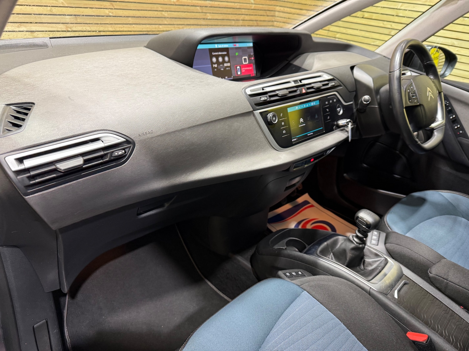 Used Citroen Grand C4 Picasso 2018 for sale - 77088749: Photo 37