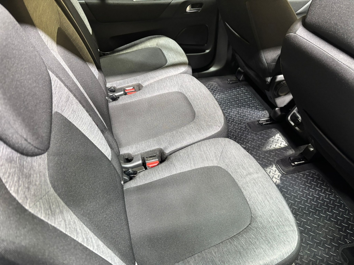 Used Citroen C4 Grand Picasso 2017 for sale - 76731752: Photo 15