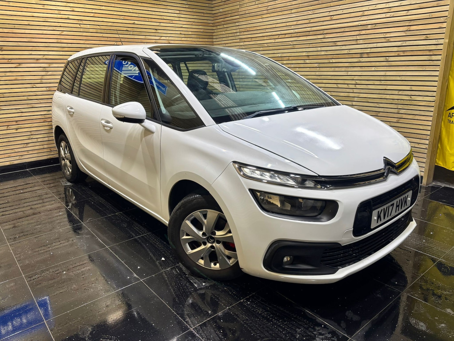 Used Citroen C4 Grand Picasso 2017 for sale - 76731752: Photo 17