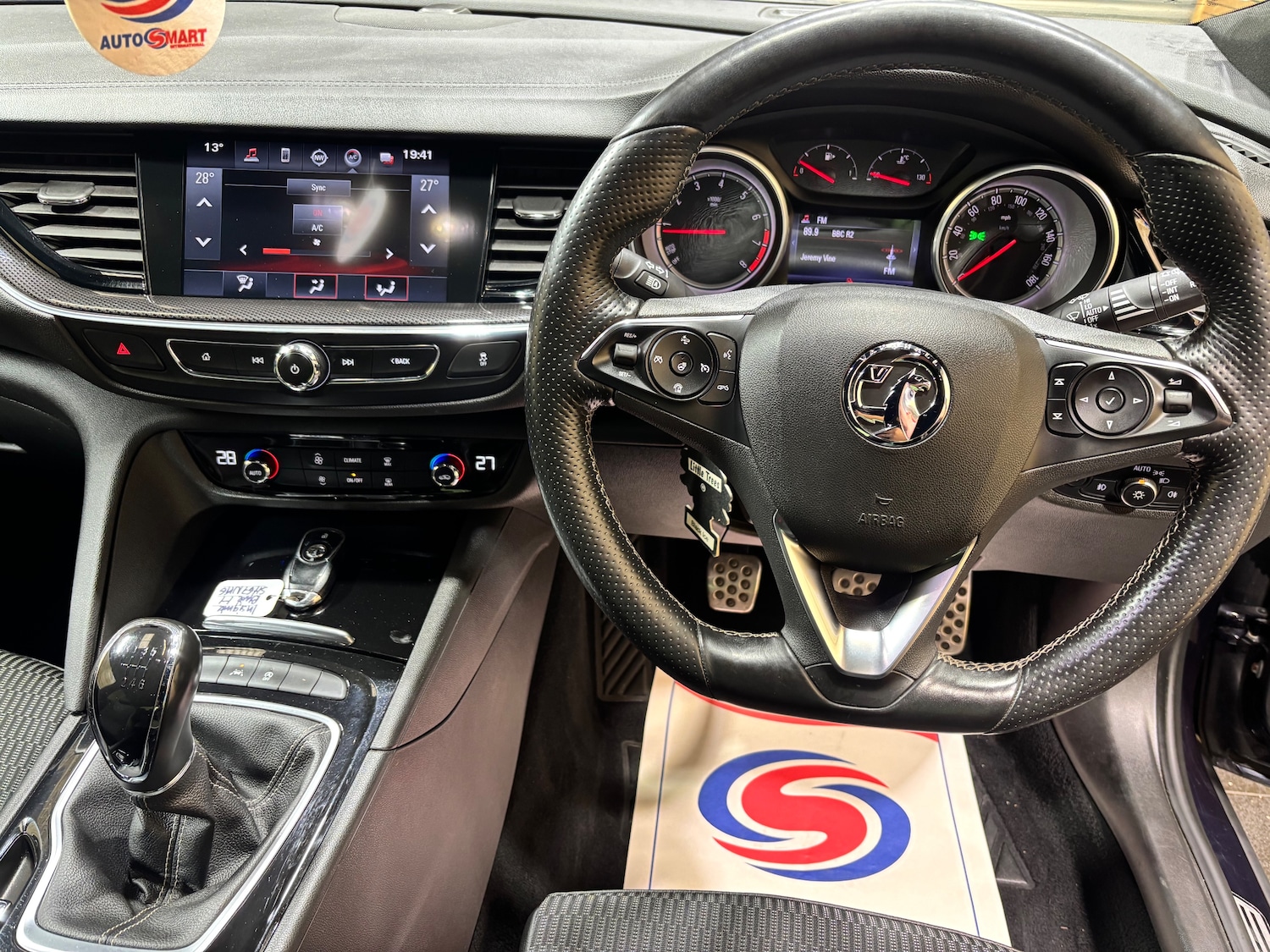 Used Vauxhall Insignia 2017 for sale - 76157870: Photo 11