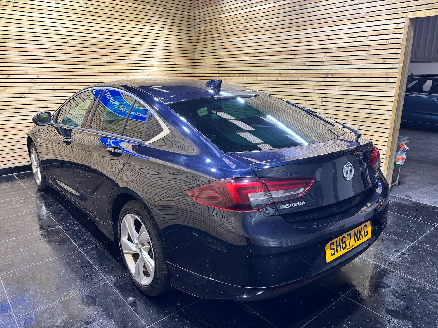 Used Vauxhall Insignia 2017 for sale - 76157870: Photo 5