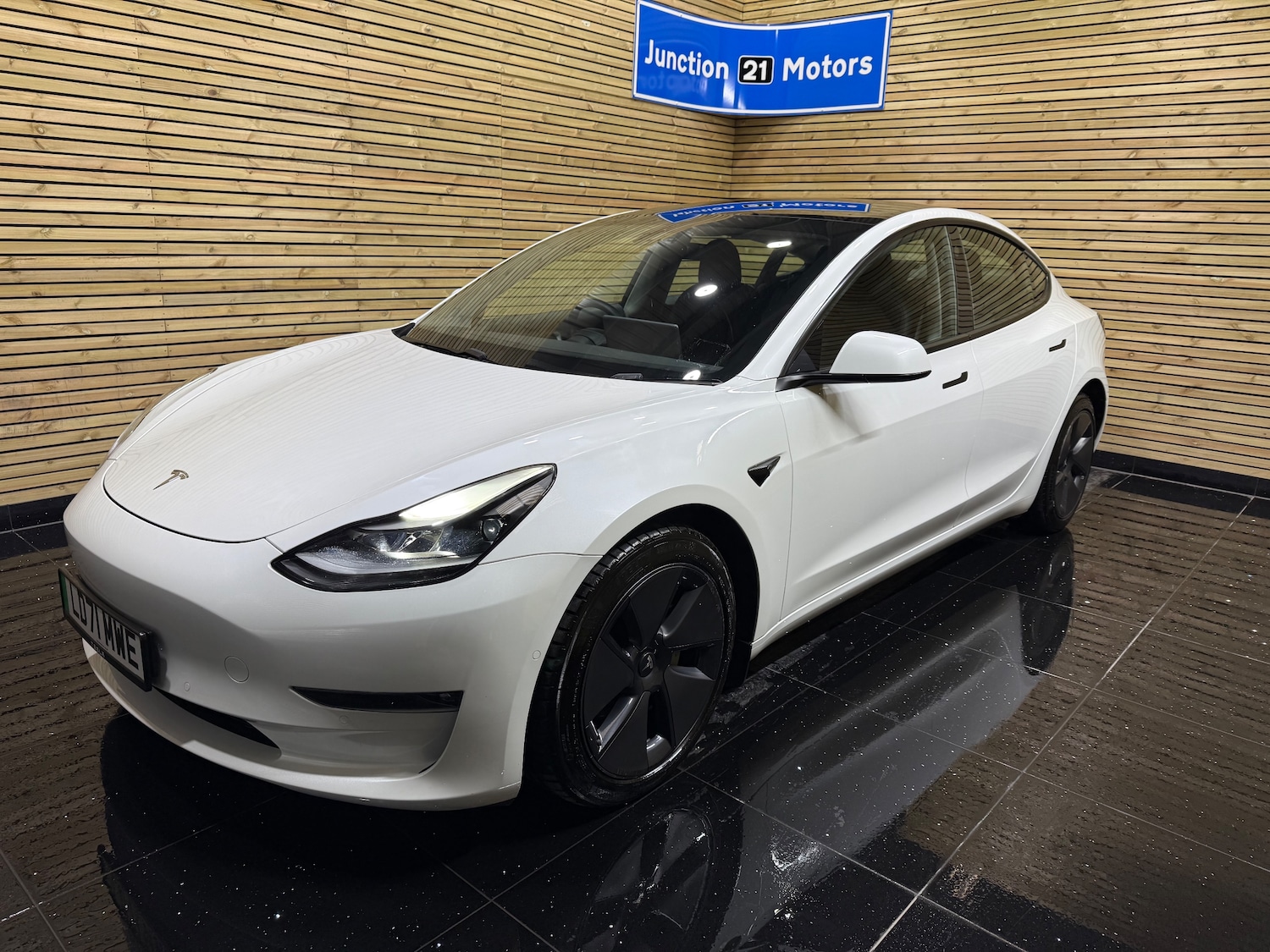 Used Tesla Model 3 2021 for sale - 76341048: Photo 12