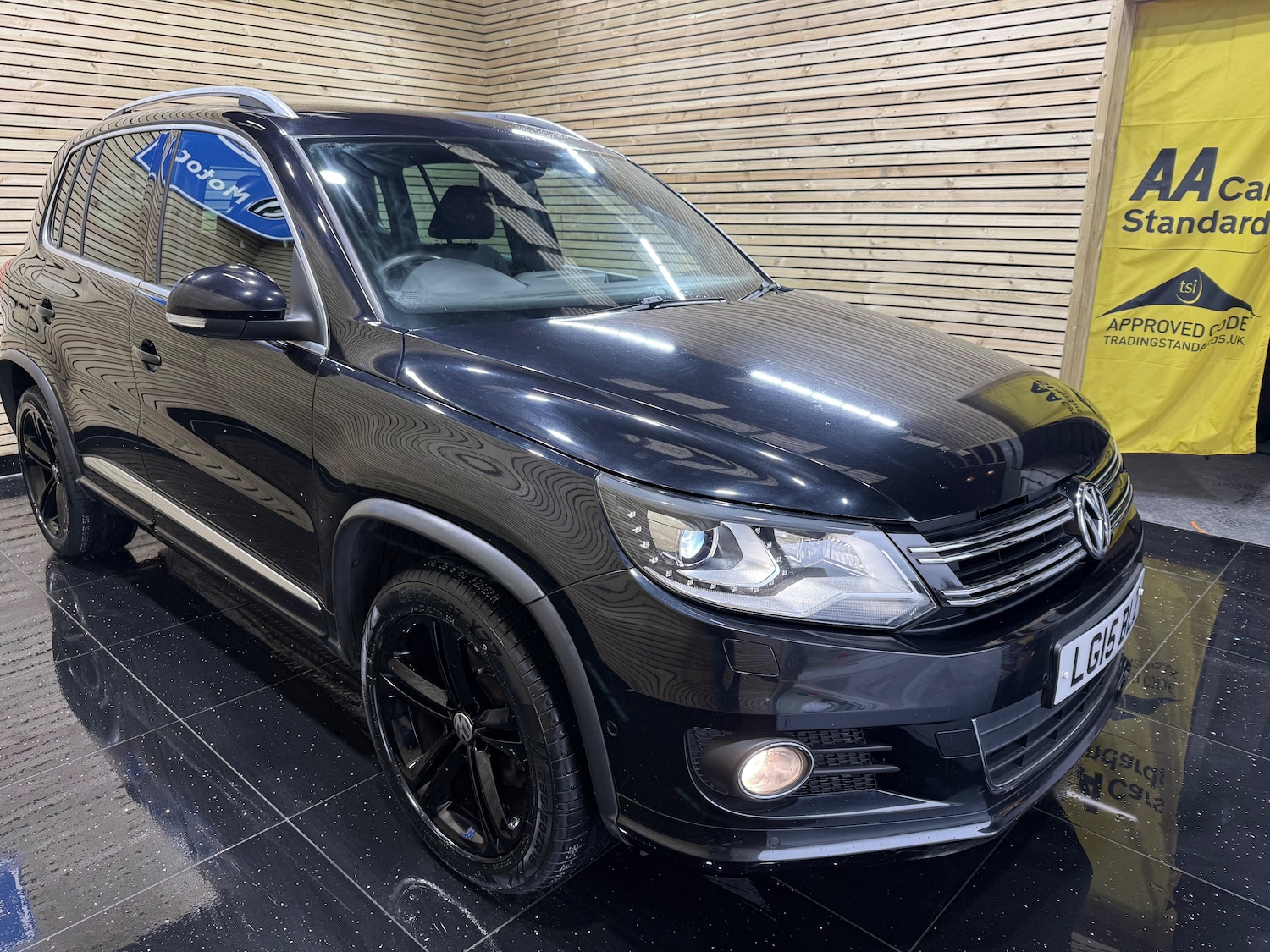 Used Volkswagen Tiguan 2015 for sale - 77256553: Photo 17