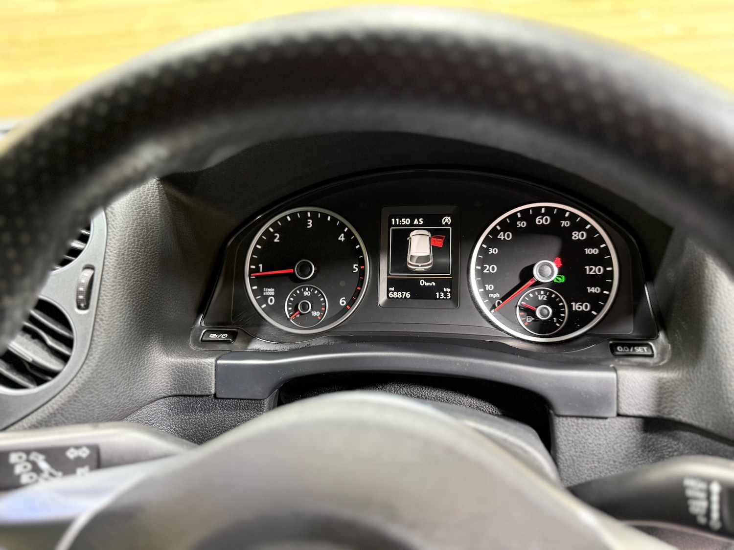 Used Volkswagen Tiguan 2015 for sale - 77256553: Photo 32