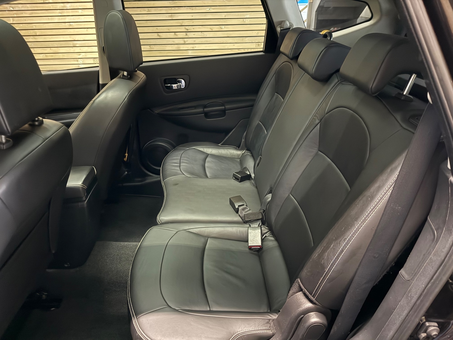 Vehicle 27