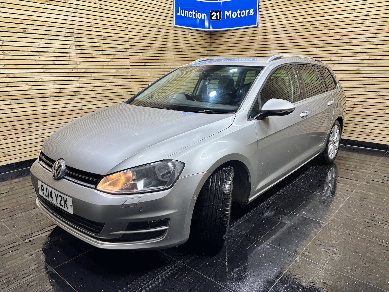 Used Volkswagen Golf 2014 for sale - 76669260: Photo 18