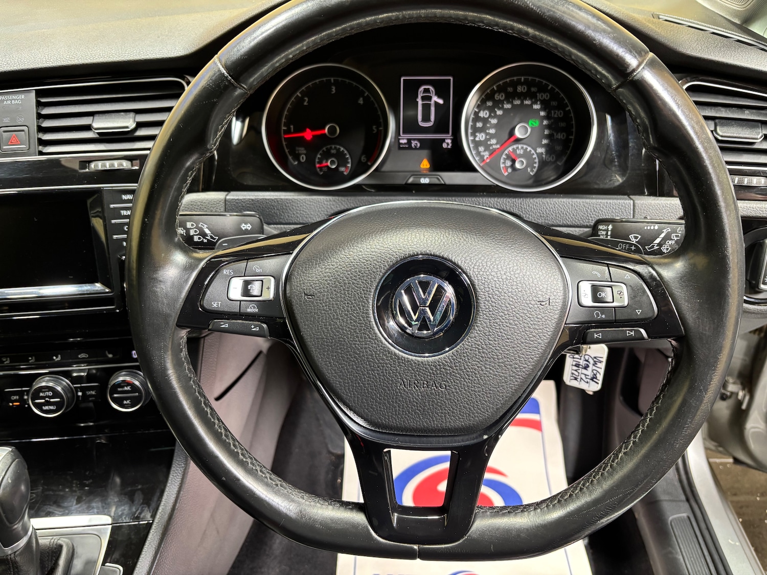 Used Volkswagen Golf 2014 for sale - 76669260: Photo 19