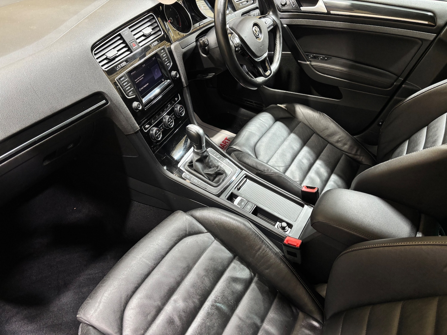 Used Volkswagen Golf 2014 for sale - 76669260: Photo 21