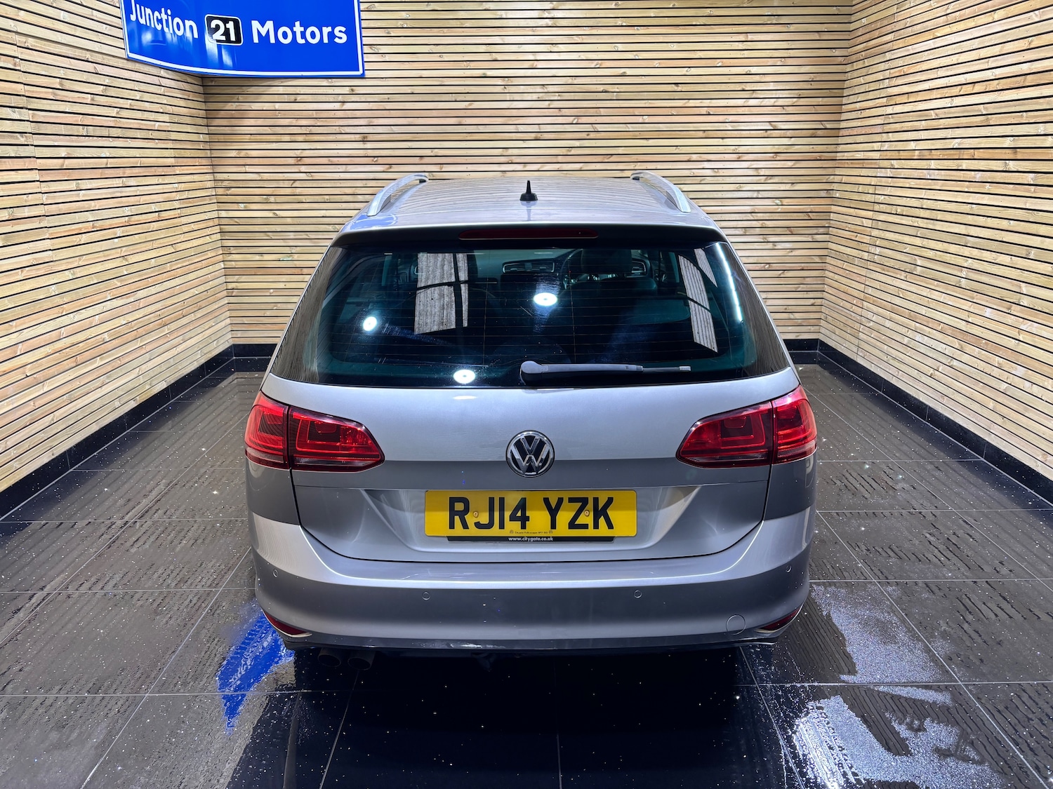 Used Volkswagen Golf 2014 for sale - 76669260: Photo 5