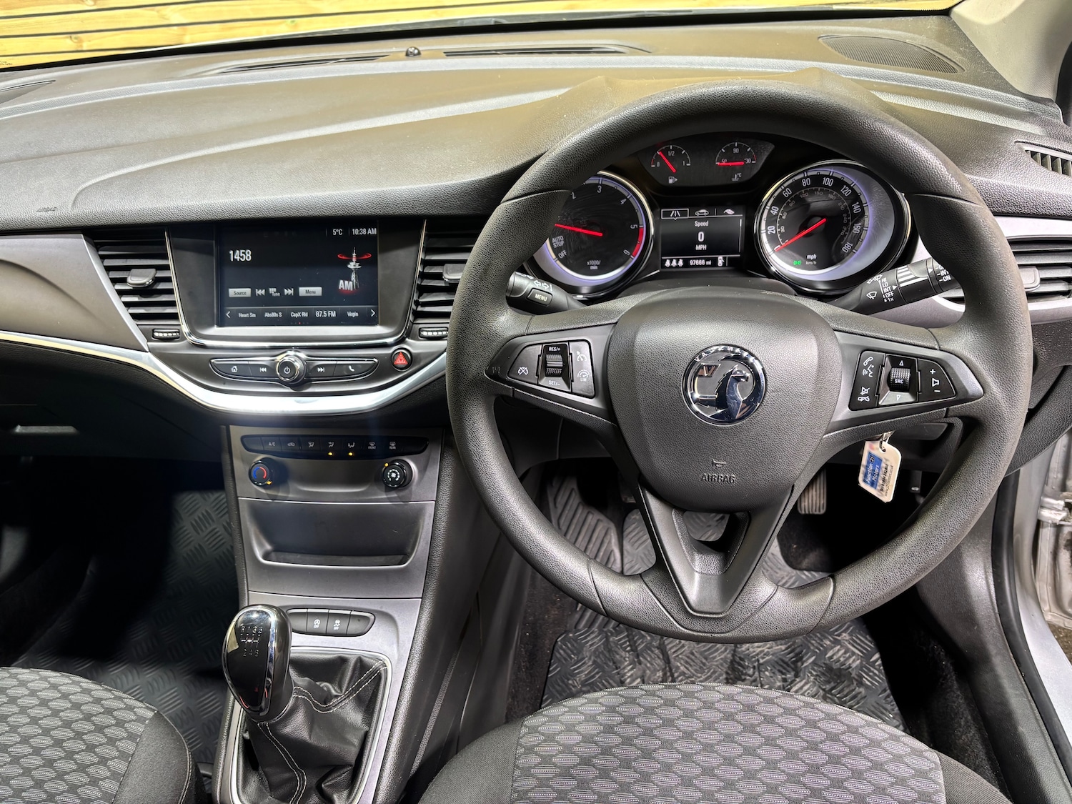 Used Vauxhall Astra 2016 for sale - 76972966: Photo 11