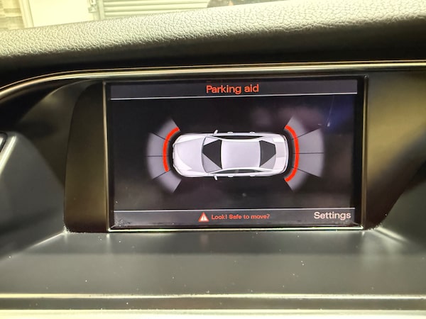 Used Audi A4 2014 for sale - 75011389: Photo 13