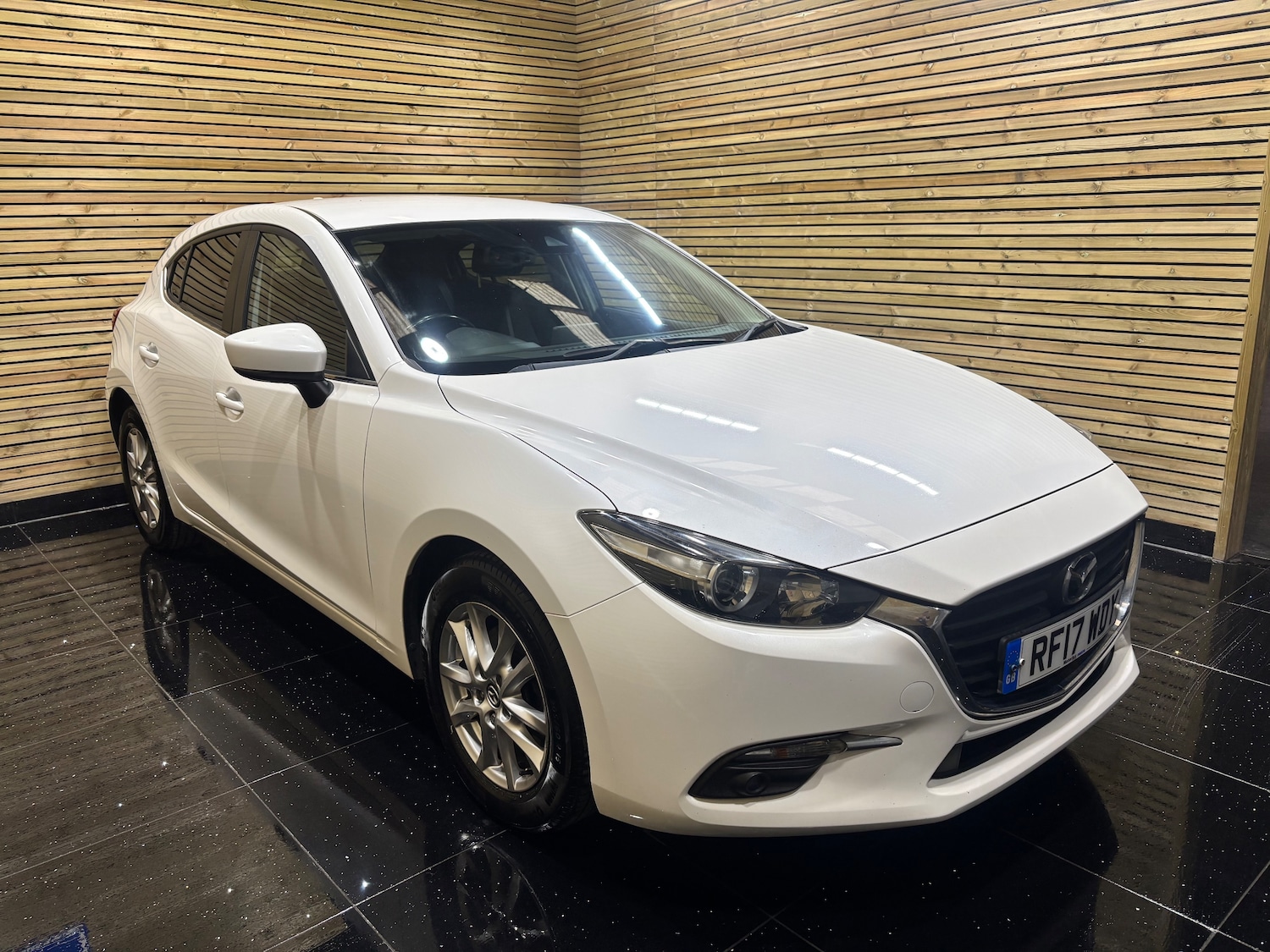 Used Mazda Mazda3 2017 for sale - 77966549: Photo 3
