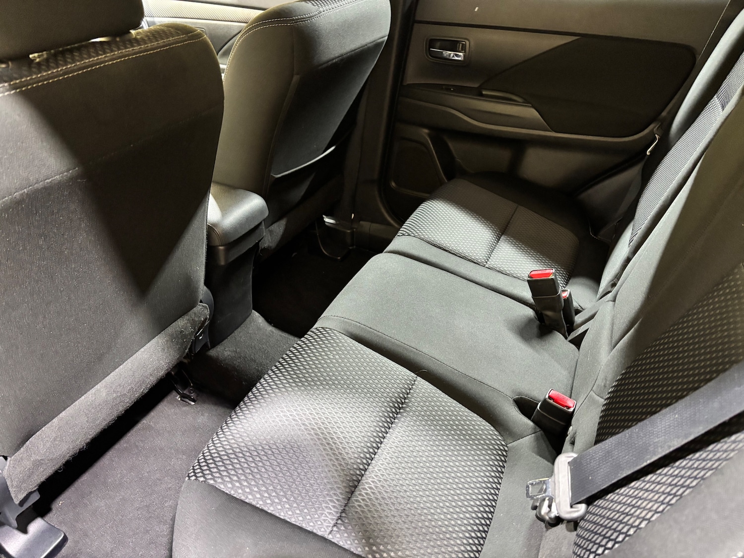 Used Mitsubishi Outlander 2016 for sale - 76177330: Photo 19