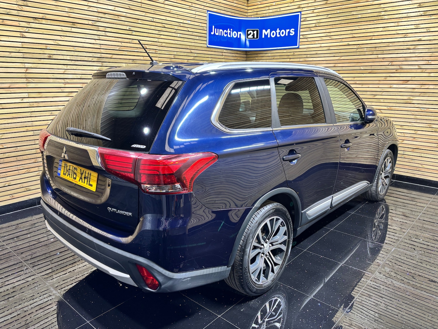 Used Mitsubishi Outlander 2016 for sale - 76177330: Photo 5