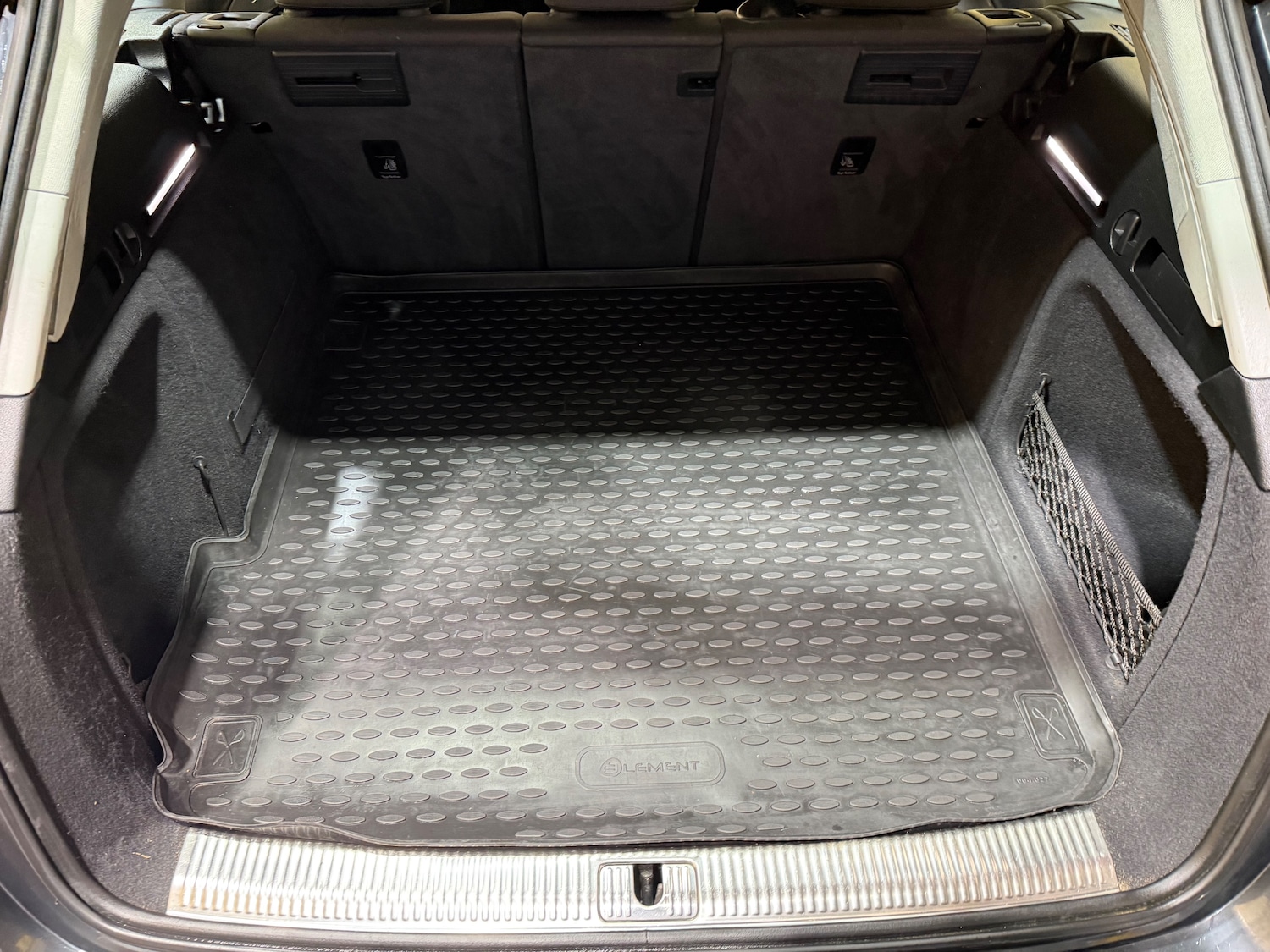 Used Audi A4 Avant 2016 for sale - 77099965: Photo 11