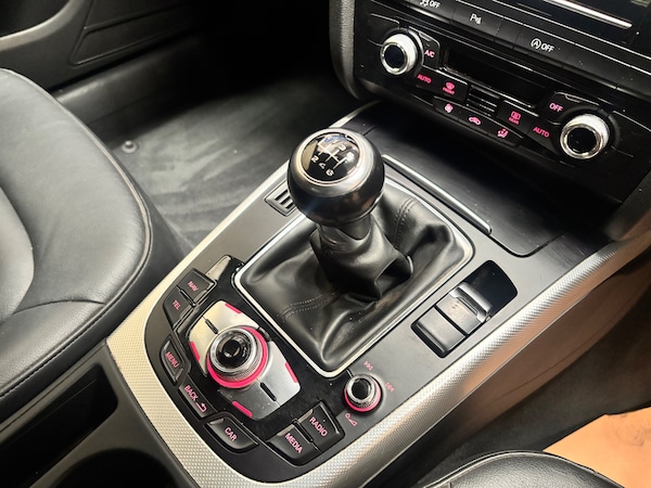 Used Audi A4 Avant 2015 for sale - 74960273: Photo 11