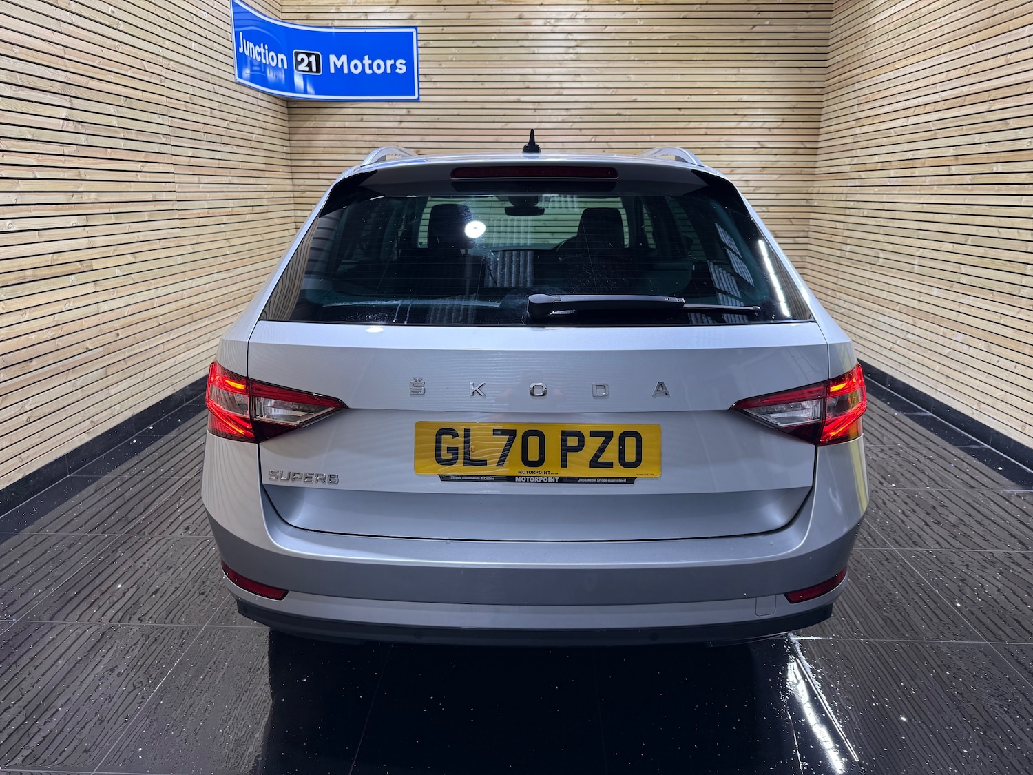 Used Skoda Superb 2020 for sale - 76557836: Photo 3