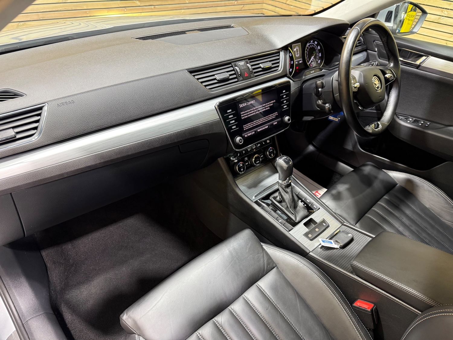 Used Skoda Superb 2020 for sale - 76557836: Photo 34