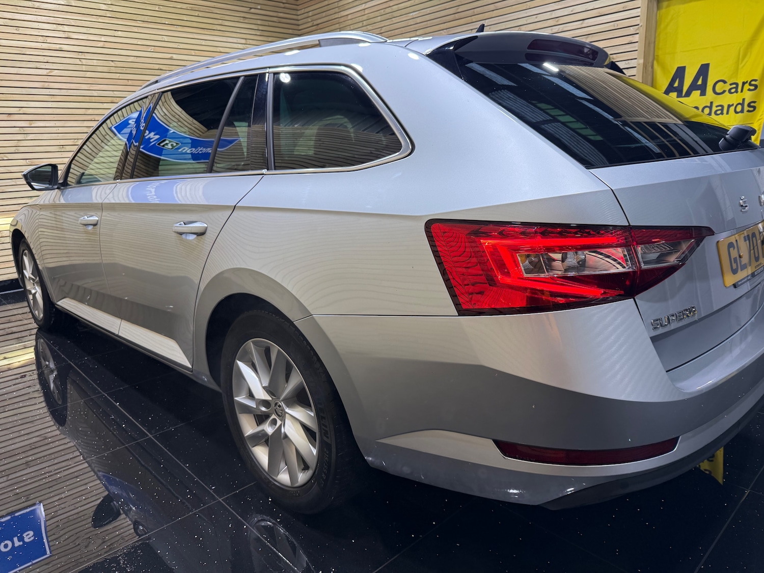 Used Skoda Superb 2020 for sale - 76557836: Photo 7