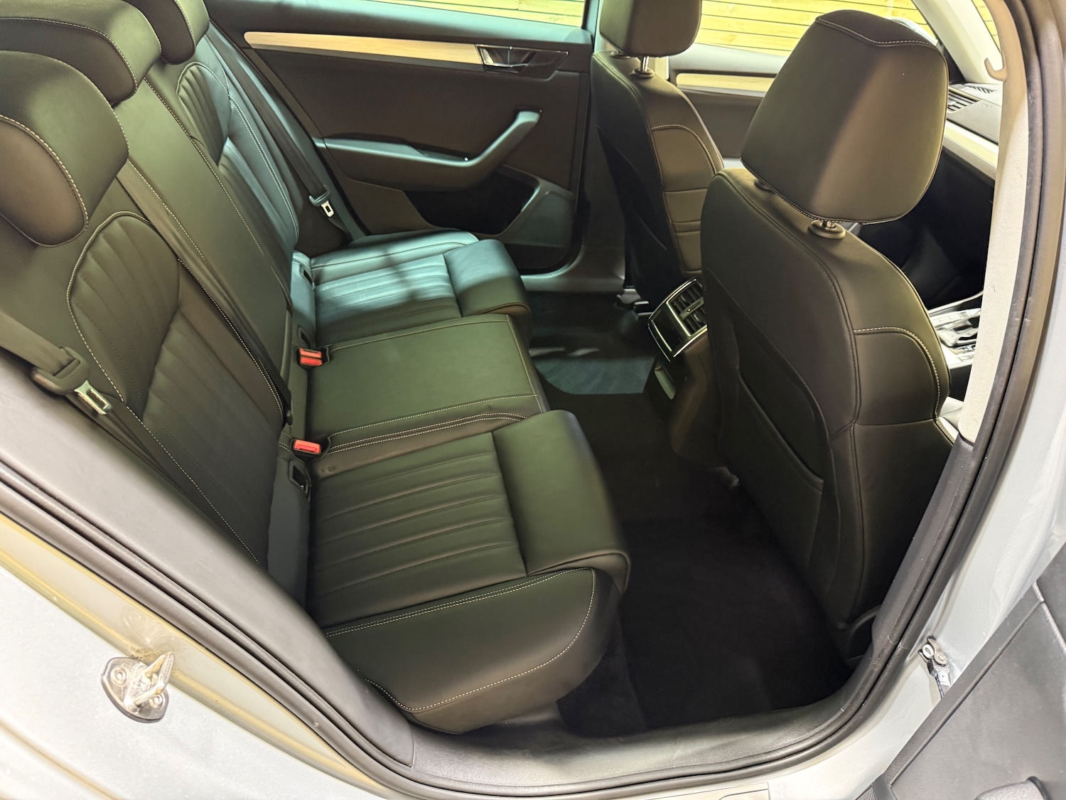 Used Skoda Superb 2020 for sale - 76557836: Photo 9