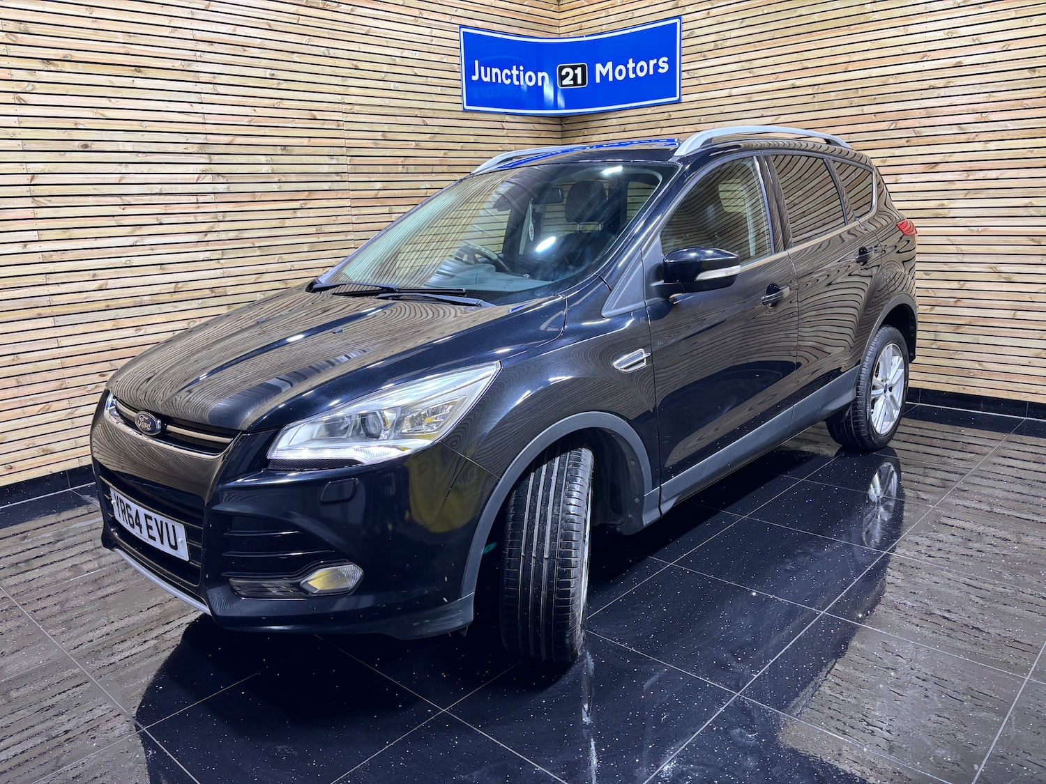 Used Ford Kuga 2014 for sale - 77639439: Photo 22