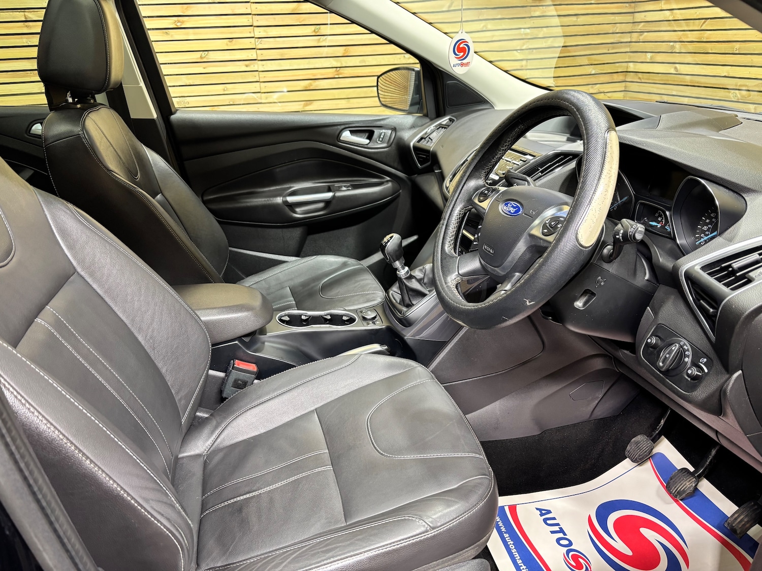 Used Ford Kuga 2014 for sale - 77639439: Photo 26