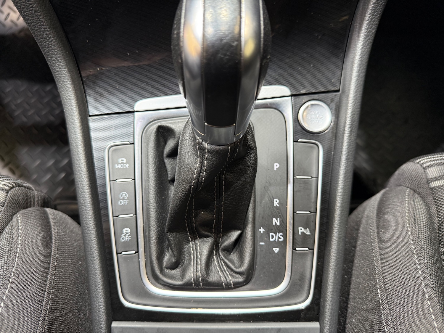 Used Volkswagen Golf 2016 for sale - 76391938: Photo 15