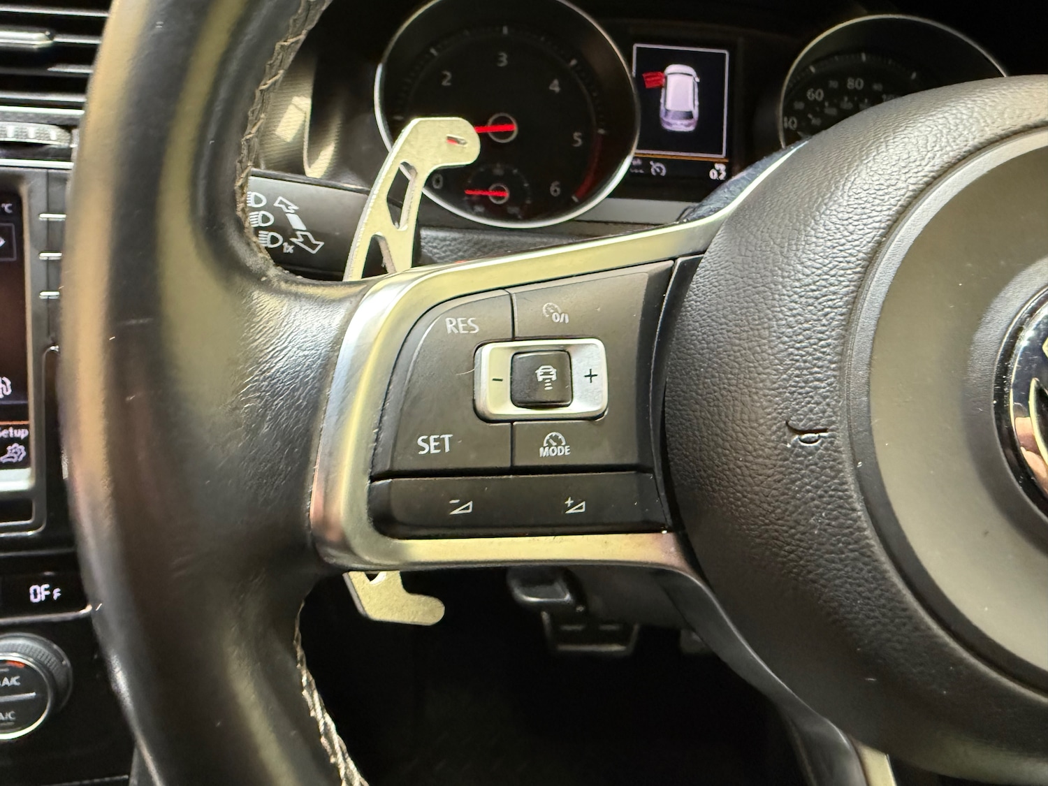 Used Volkswagen Golf 2016 for sale - 76391938: Photo 31