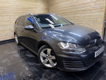 Used Volkswagen Golf 2016 for sale - 76391938: Photo