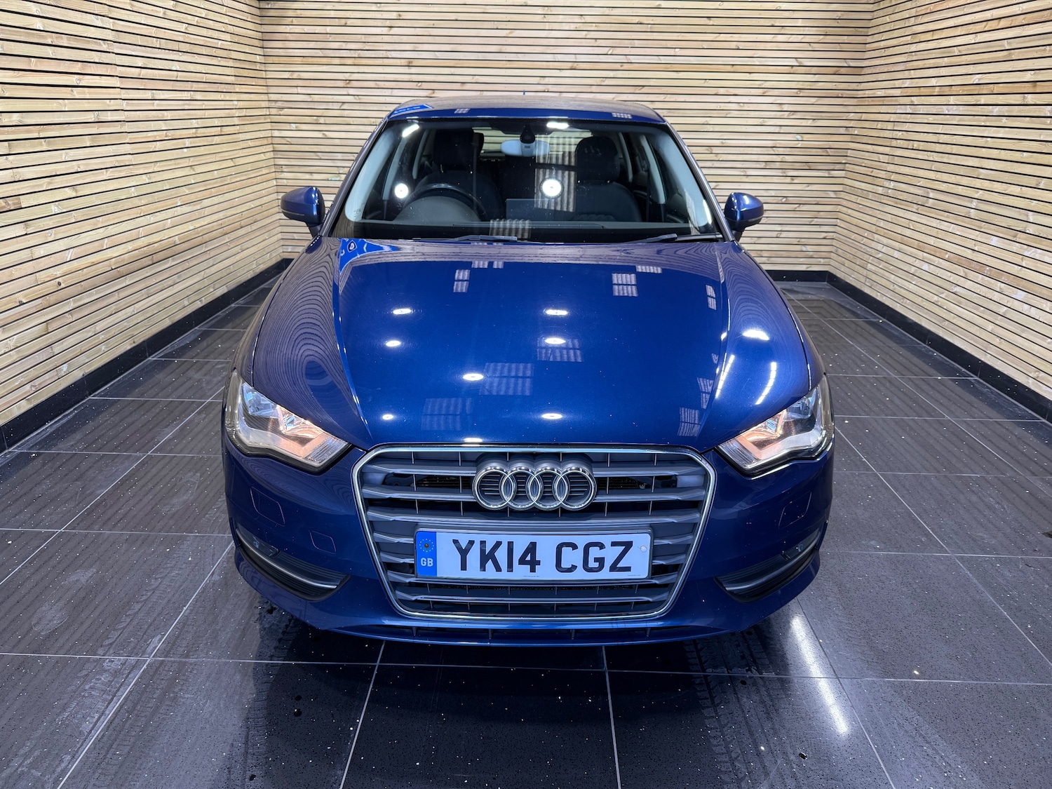 Used Audi A3 2014 for sale - 78064983: Photo 2