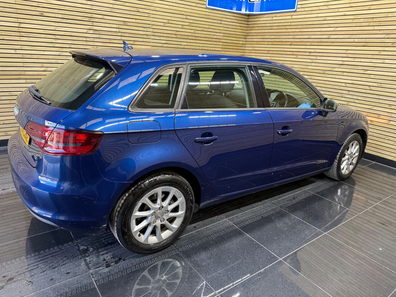 Used Audi A3 2014 for sale - 78064983: Photo 6