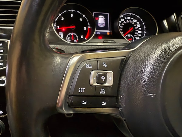 Used Volkswagen Golf 2014 for sale - 75196651: Photo 16