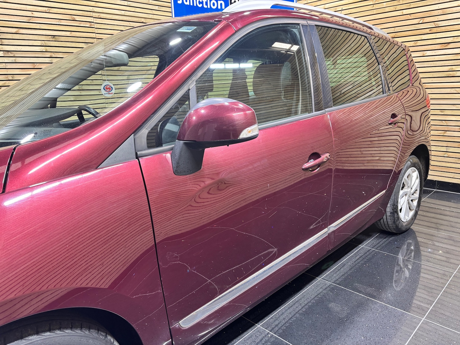 Used Renault Grand Scenic 2015 for sale - 76019467: Photo 17