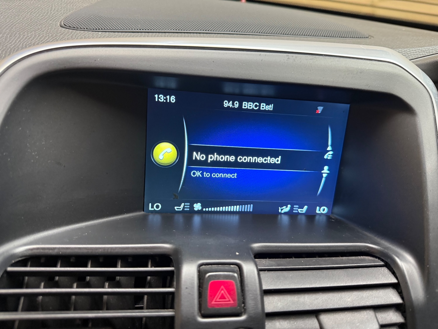 Used Volvo XC60 2014 for sale - 76819771: Photo 12