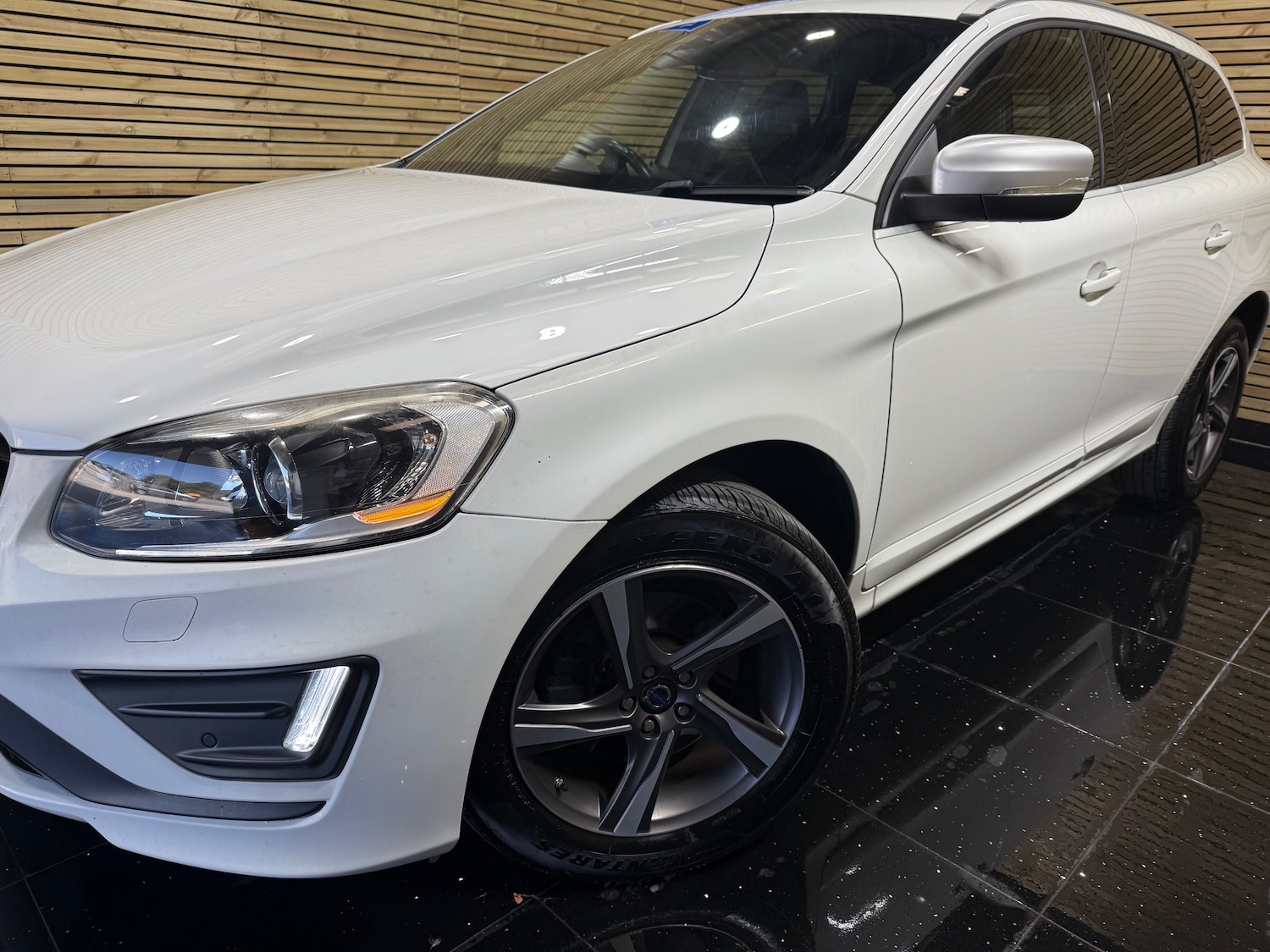 Used Volvo XC60 2014 for sale - 76819771: Photo 15