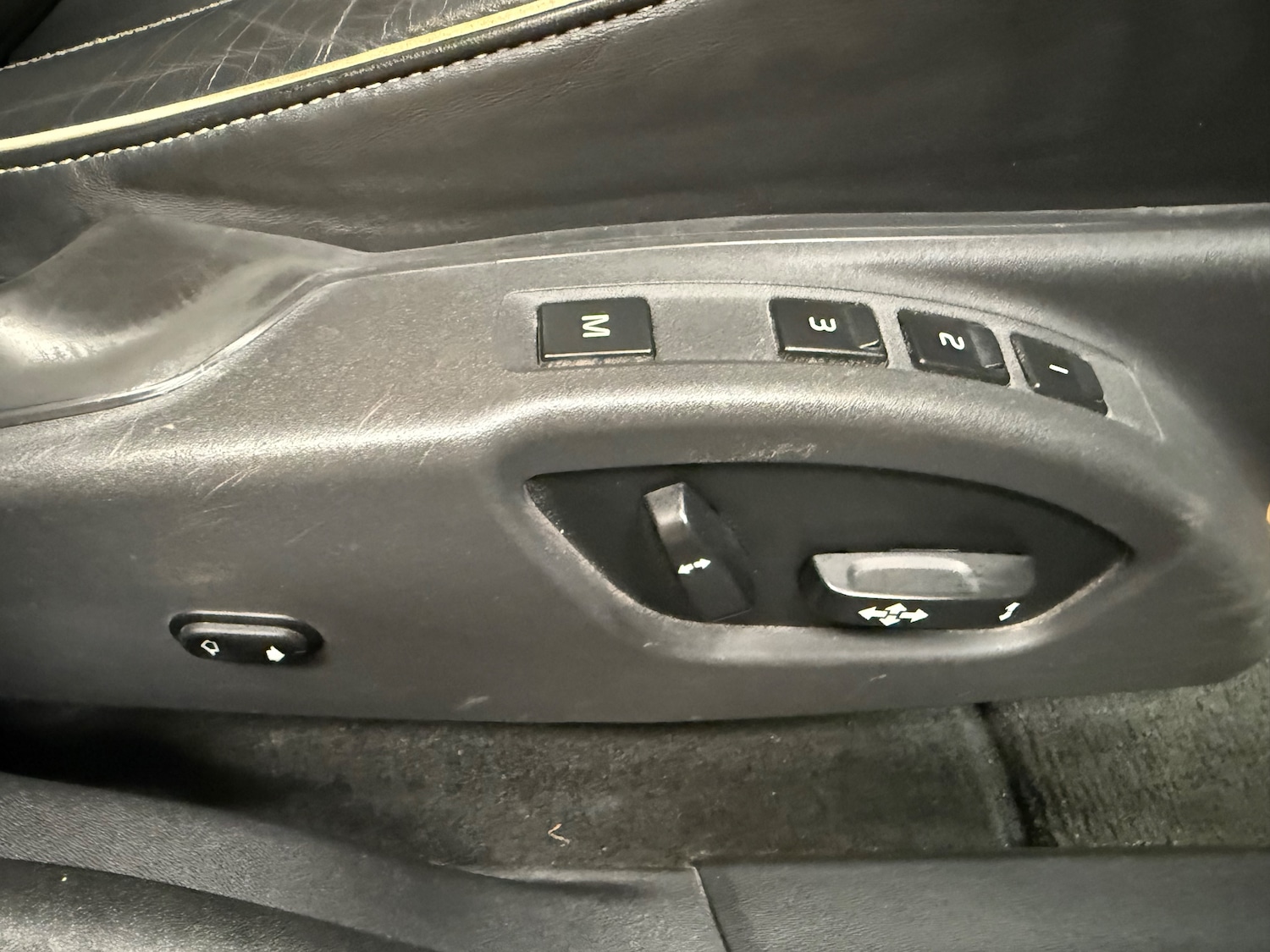 Used Volvo XC60 2014 for sale - 76819771: Photo 21