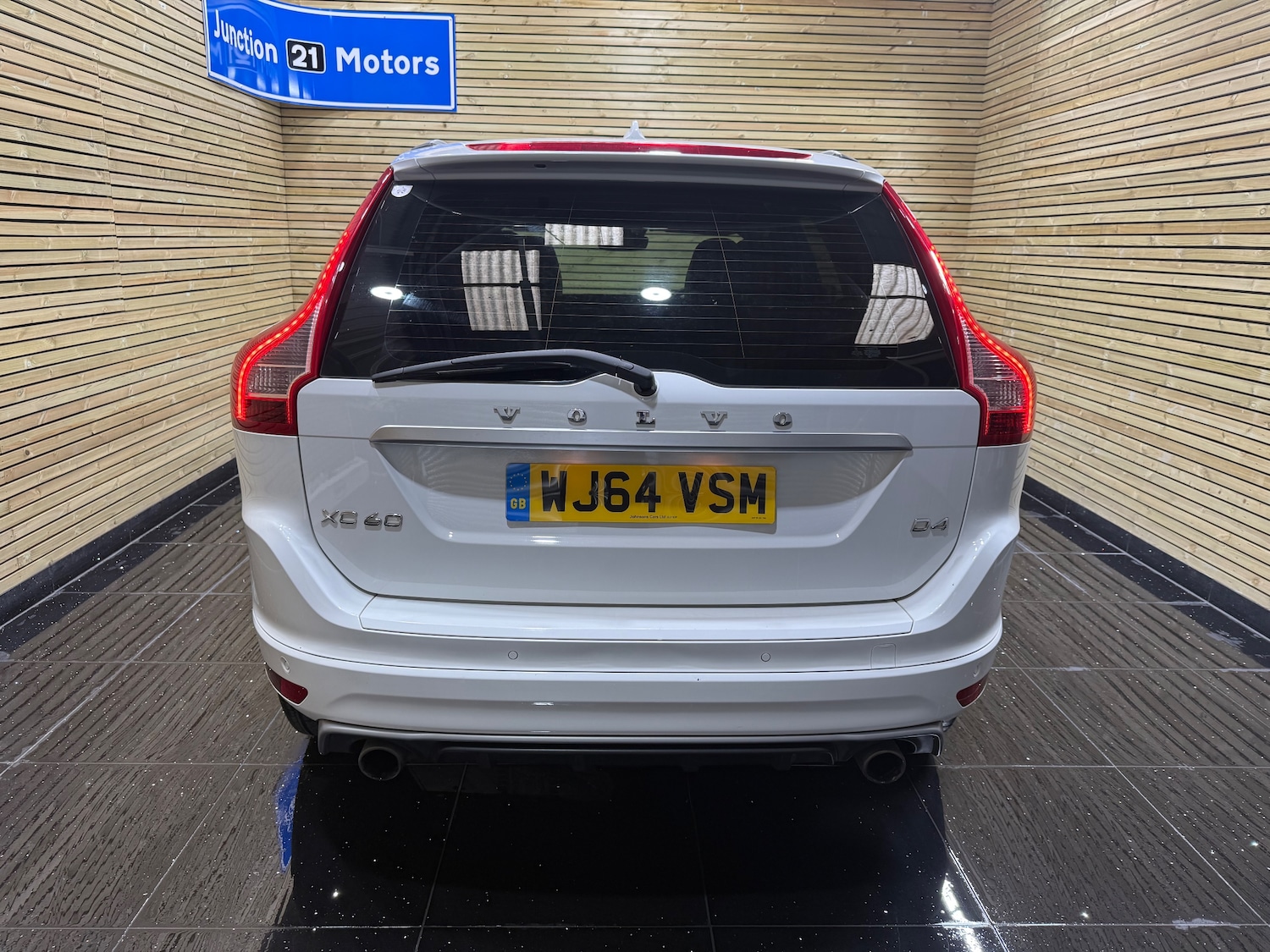 Used Volvo XC60 2014 for sale - 76819771: Photo 3