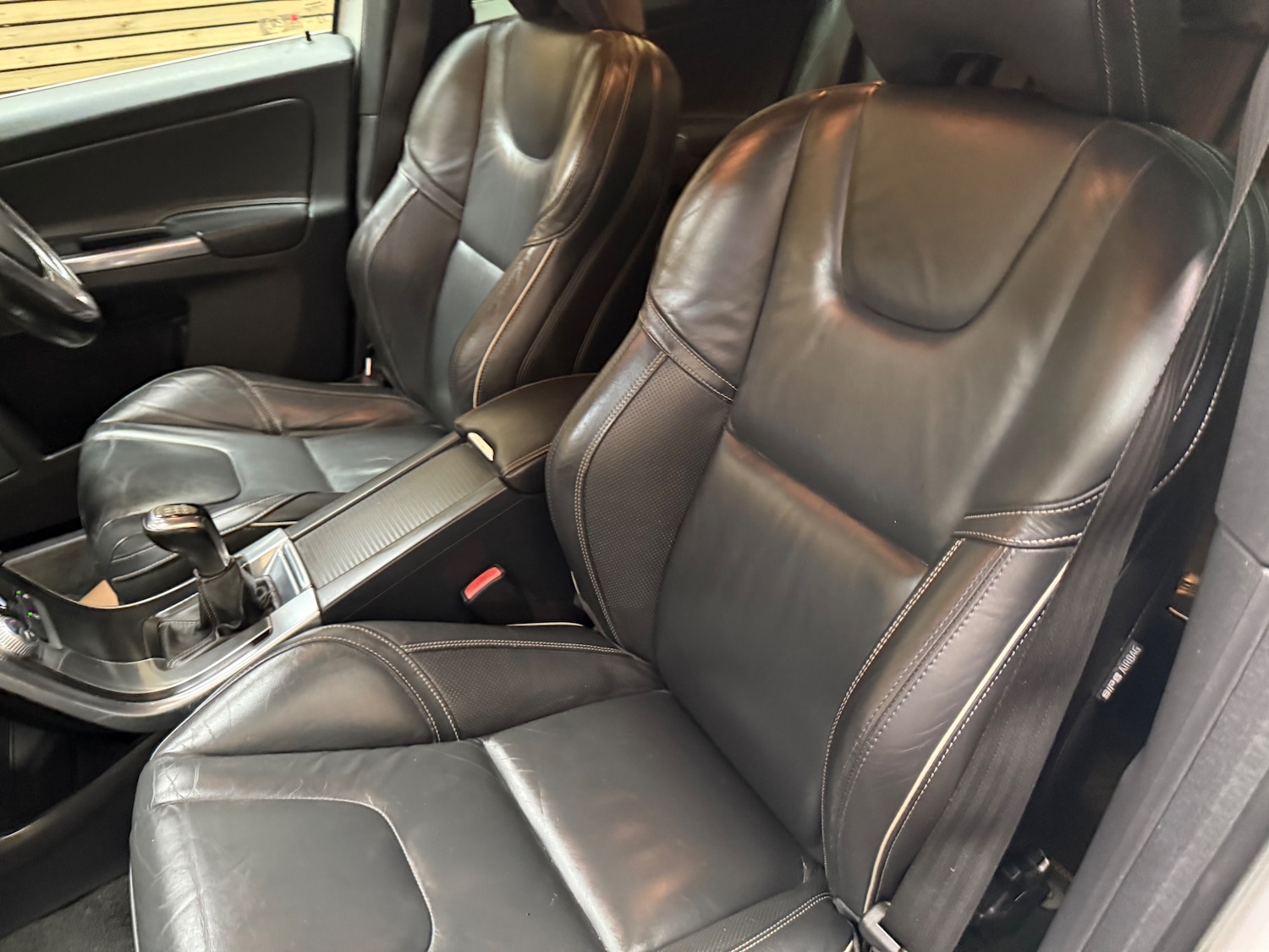 Used Volvo XC60 2014 for sale - 76819771: Photo 30