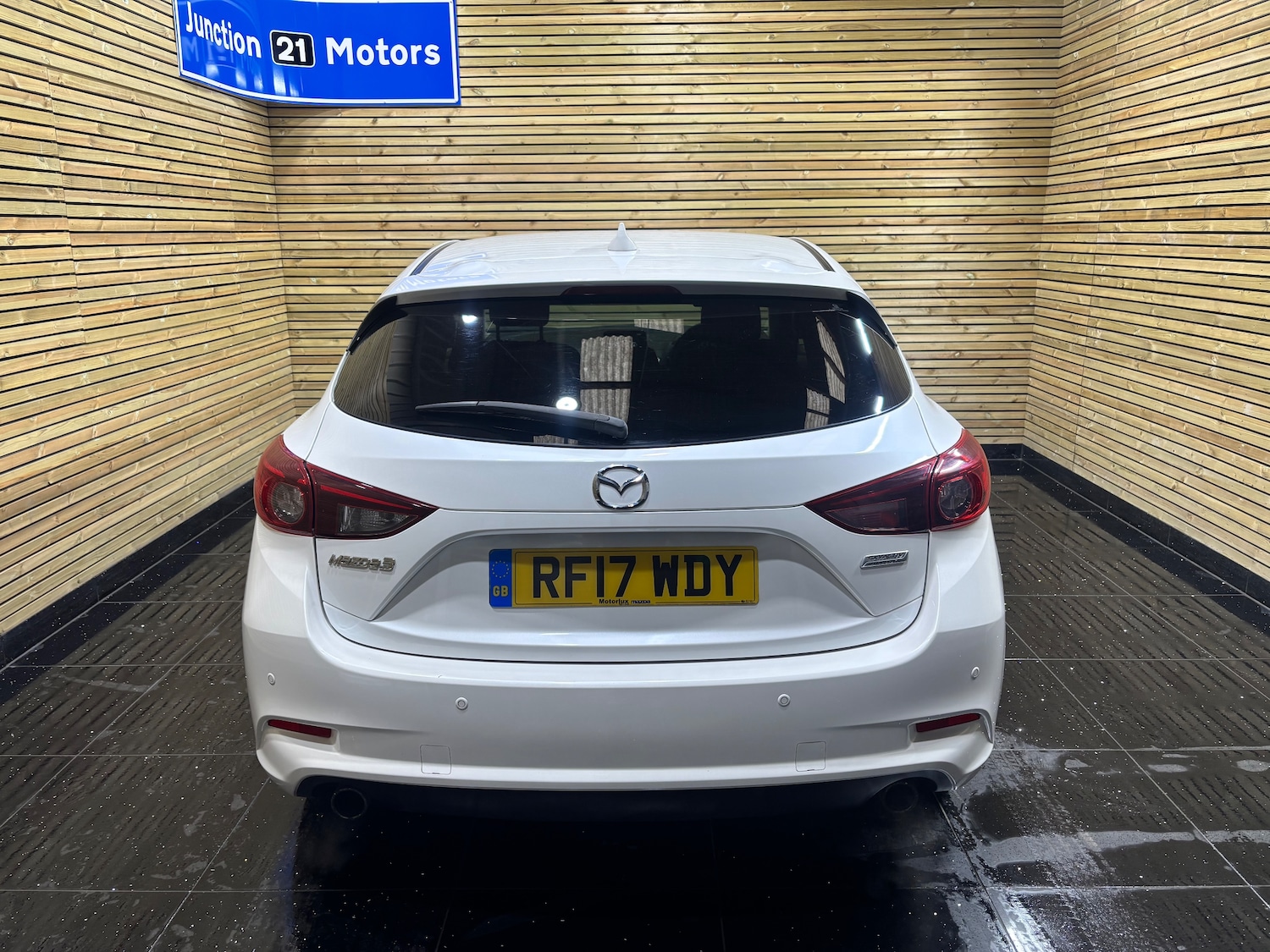 Used Mazda Mazda3 2017 for sale - 77578830: Photo 7