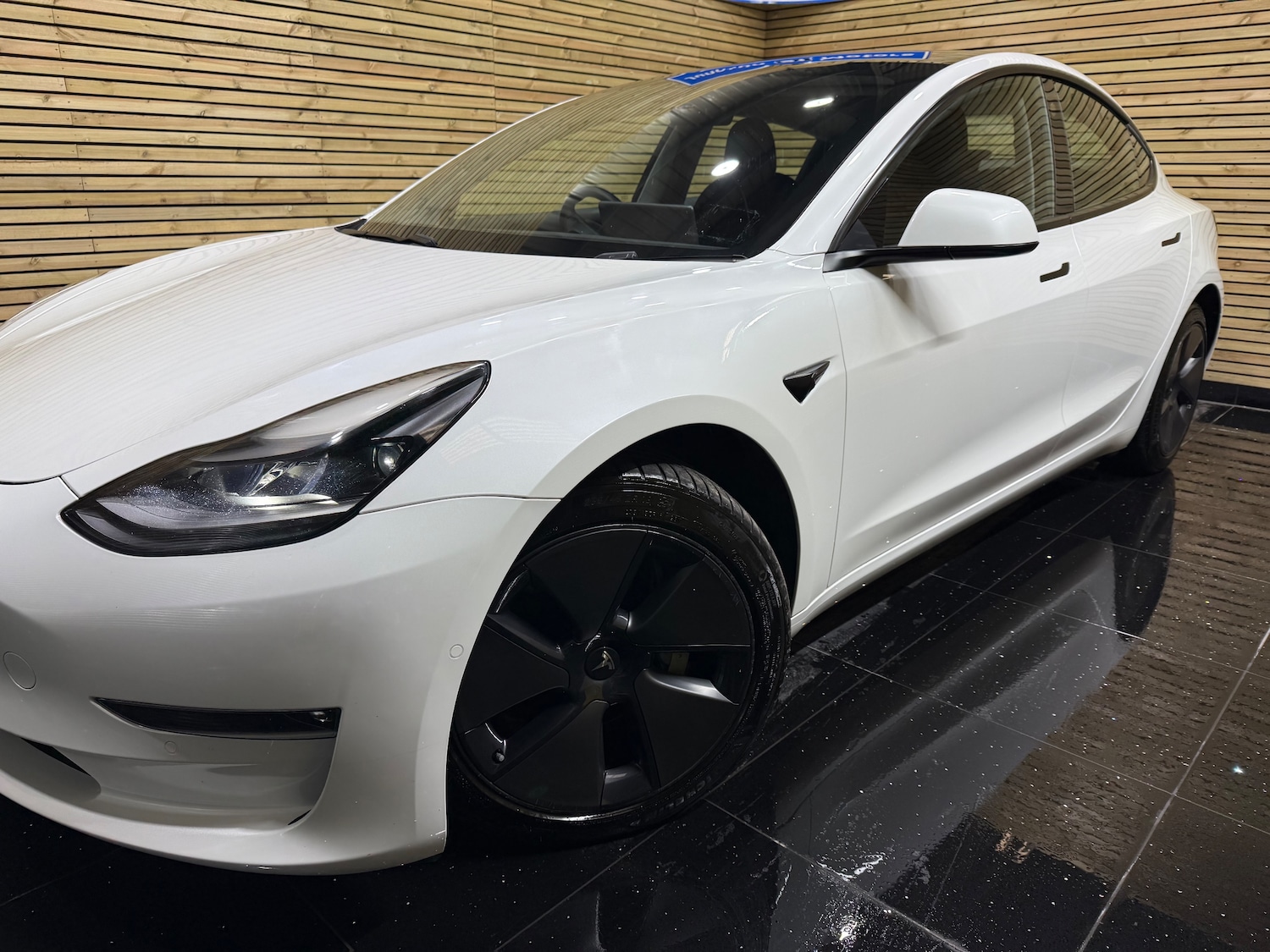 Used Tesla Model 3 2021 for sale - 76525869: Photo 16