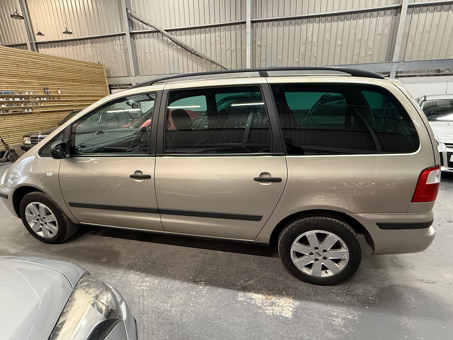 Used Ford Galaxy 2005 for sale - 77310934: Photo 6
