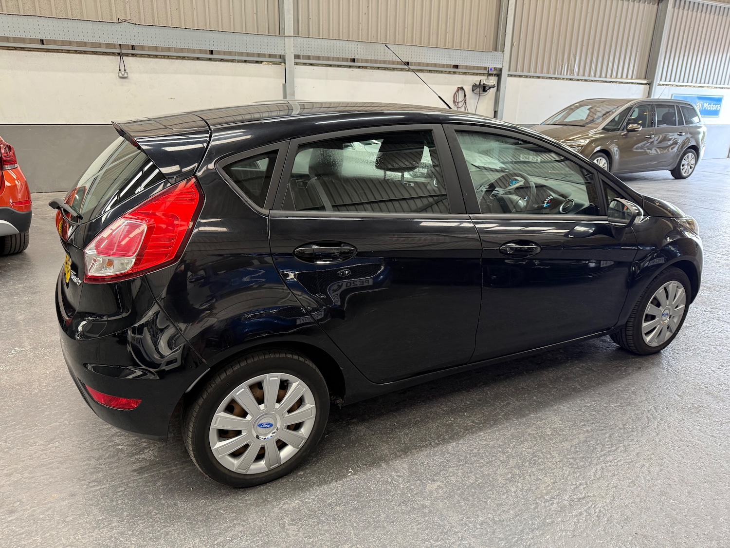 Vehicle 5