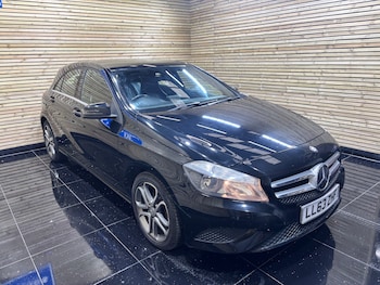 Used Mercedes-Benz A-Class 2014 for sale - 77006536: Photo